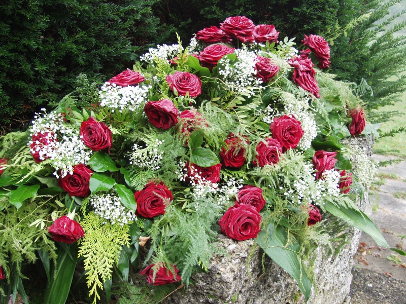 funeraire-BEUIL-min_roses-61203